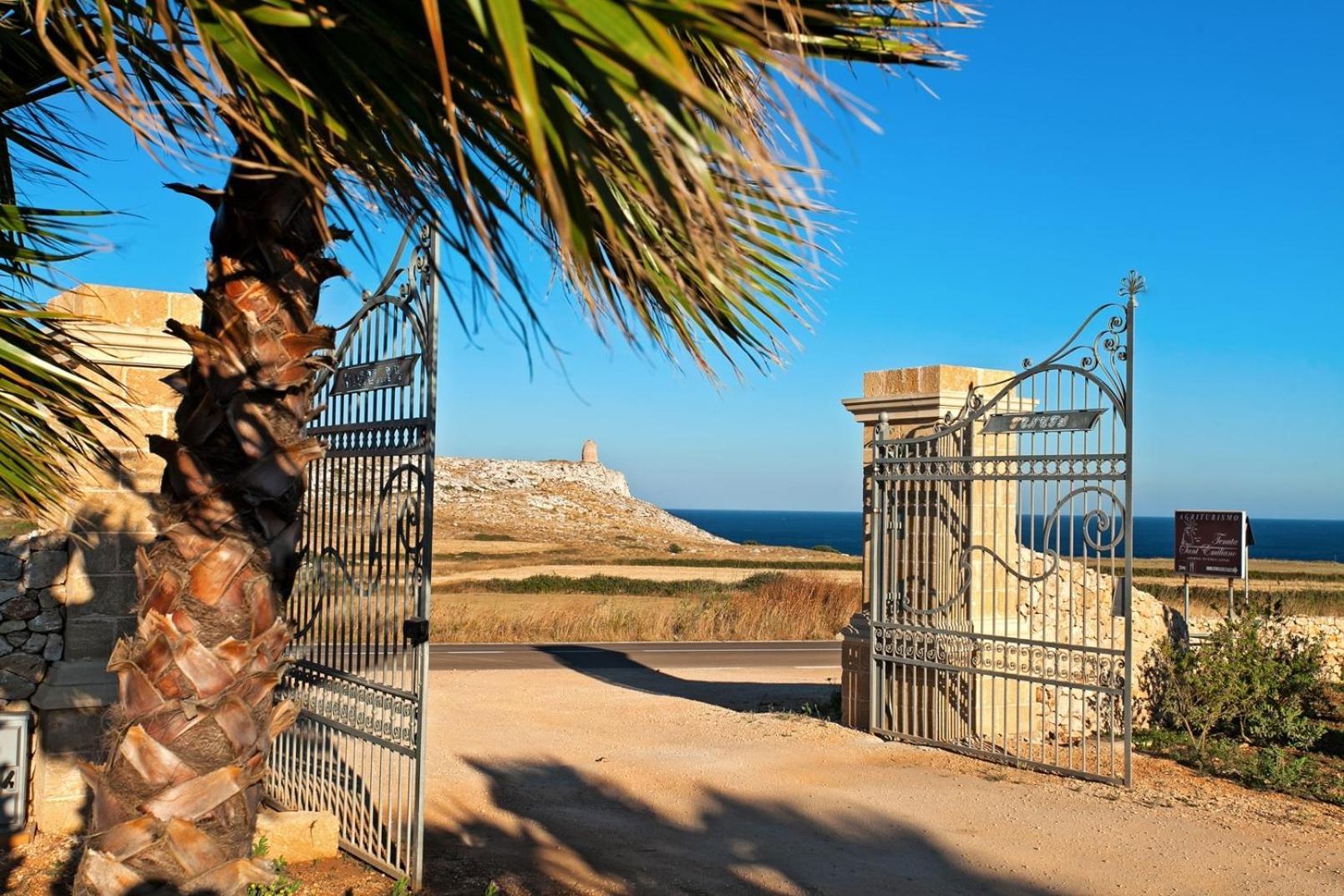 Agriturismo Tenuta Sant'Emiliano Otranto Exterior foto